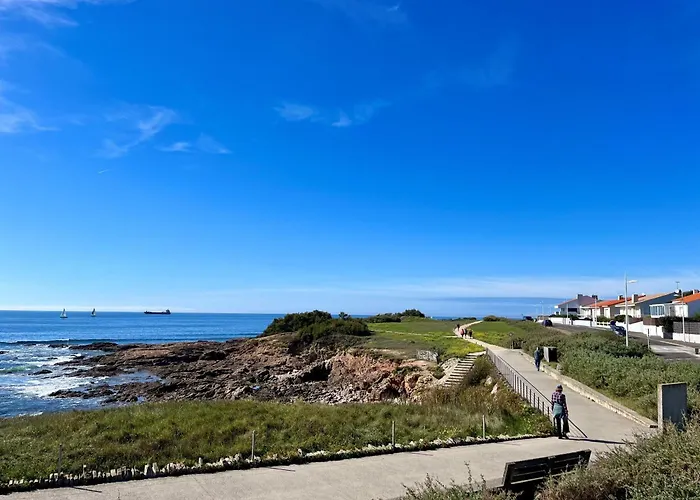 Tres Bel Appartement A 2 Minutes De La Plage De Tanchet - 4 Pers