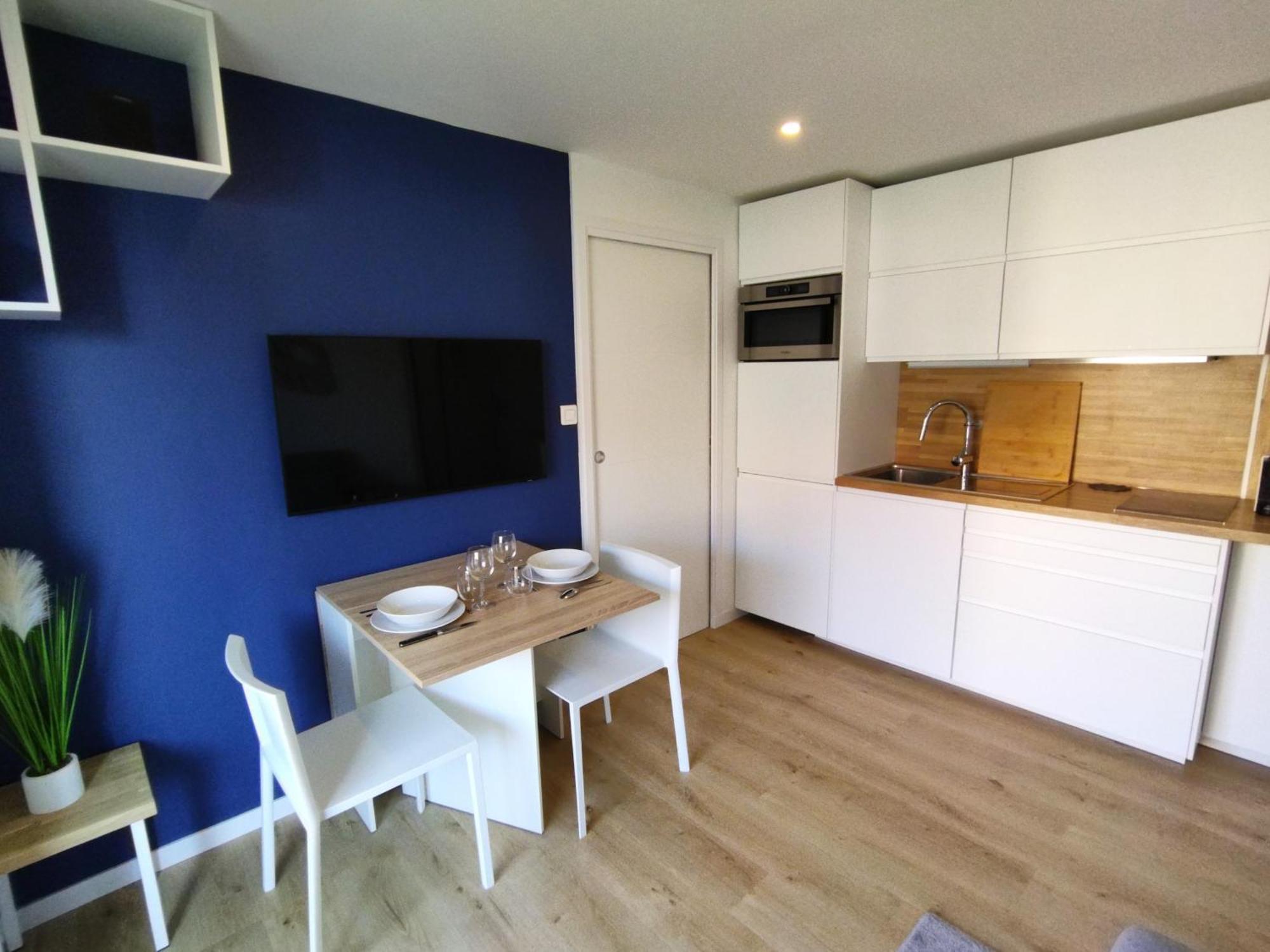 Tres Bel A 2 Minutes De La De Tanchet - 4 Pers Appartement *